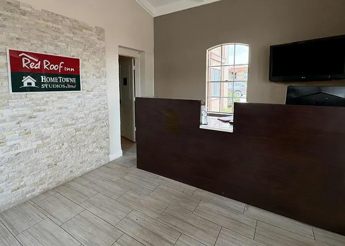 Kid friendly hotel Baymont By Wyndham San Antonio South Park
