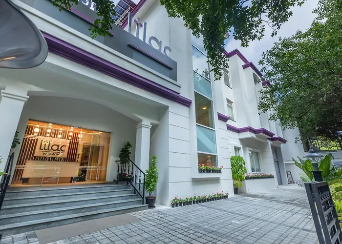 Kid friendly hotel Lilac 3Rd Block