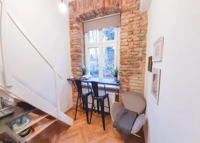 Lion Apartments