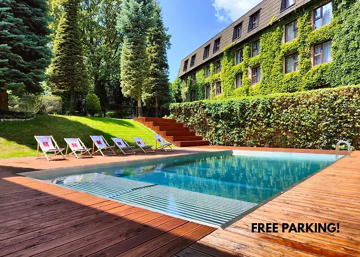 Booking Hotel & Spa