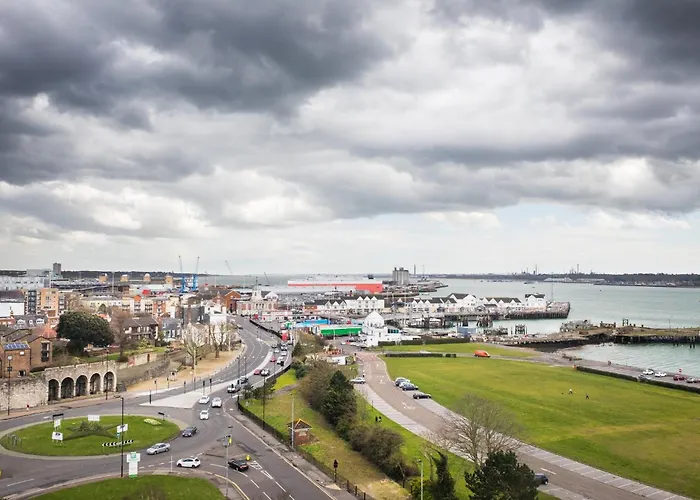 Hotel Am Voco Southampton By Ihg