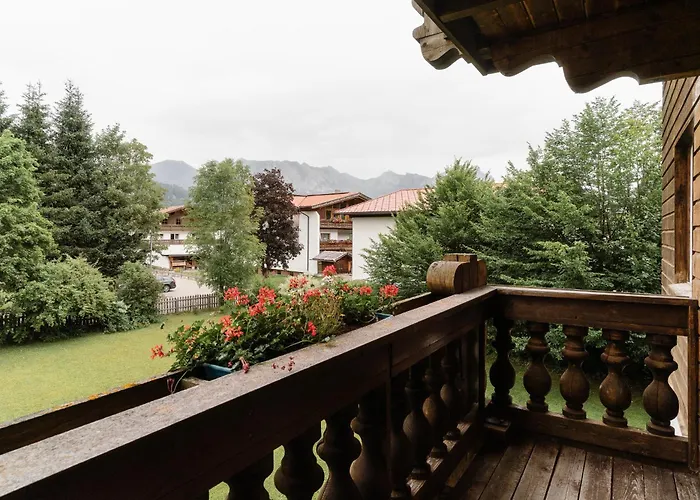 Hotel mit Hund Schwarzer Adler