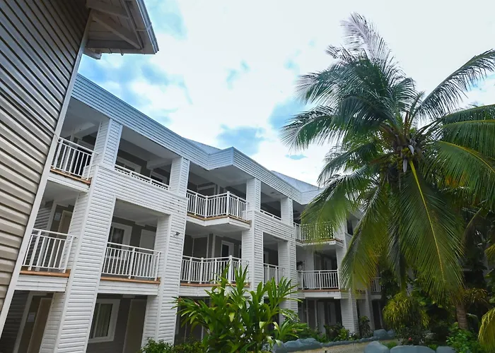 Hotel Blue Cove By On Vacation
