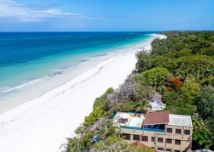 Tequila Sunrise Beach Villa-Diani Beach