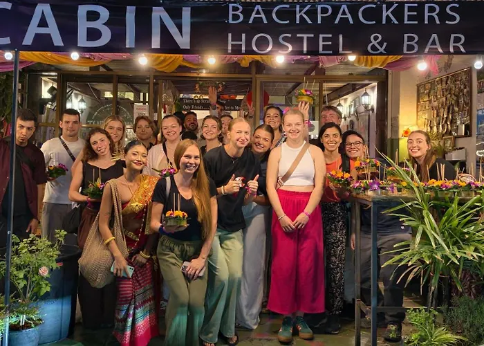 Cabin Backpackers & Bar
