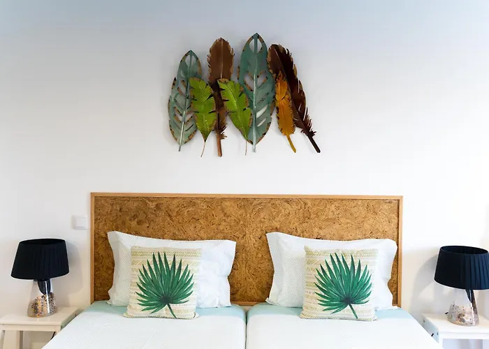 Sagres Sun Stay - Surf Camp &