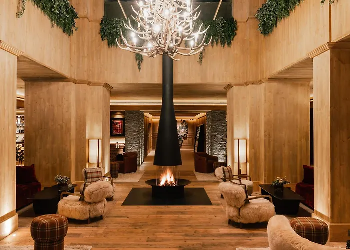 Mim Baqueira Member Of Melia Collection
