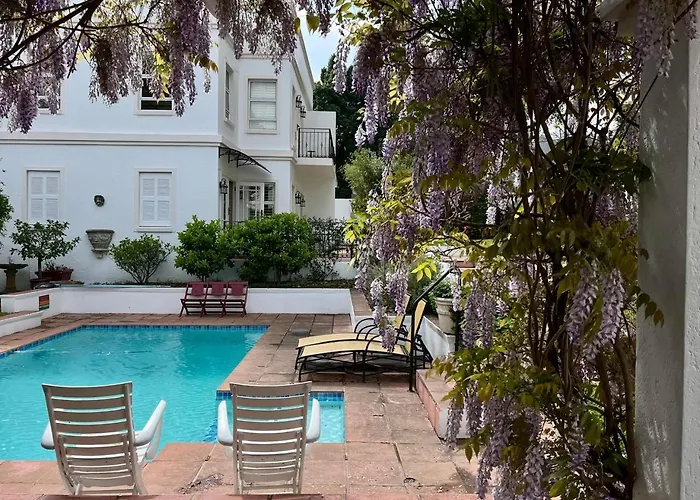 Pension Guide Leighwood Lodge