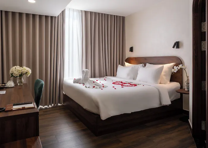 Hato Saigon Boutique Hotel & Rooftop