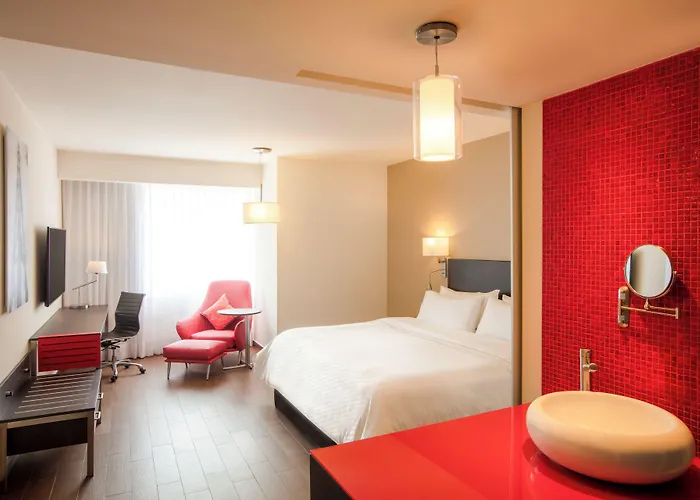 Fiesta Inn Express Monterrey Centro