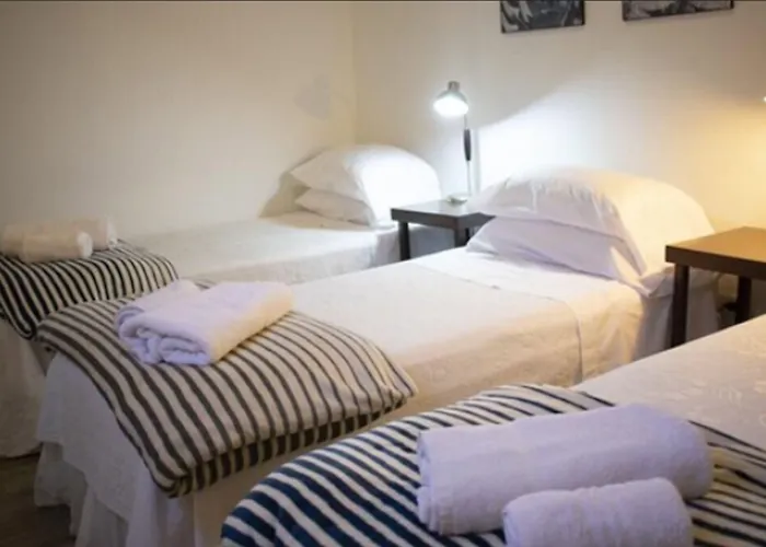 Ba Stop Hotel House