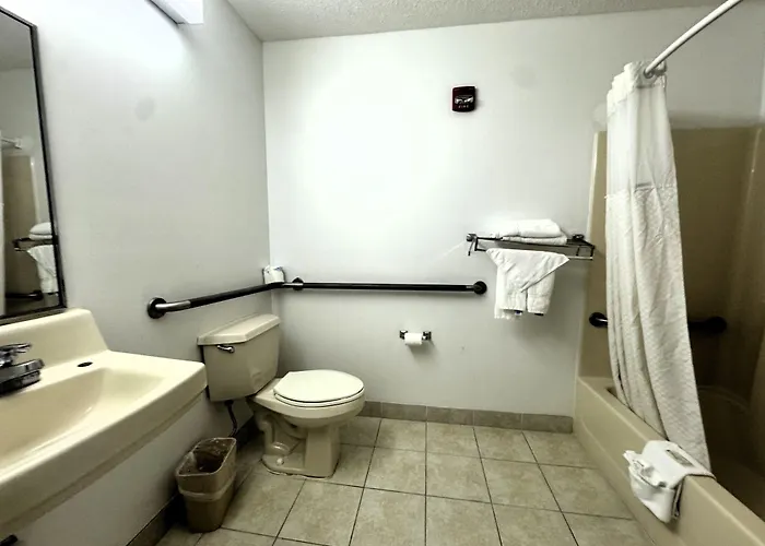Motels Microtel Inn & Suites - Meridian