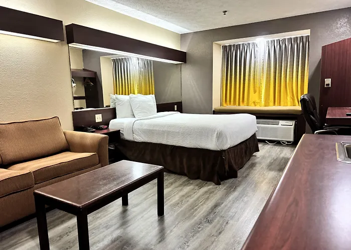 Motels Microtel Inn & Suites - Meridian