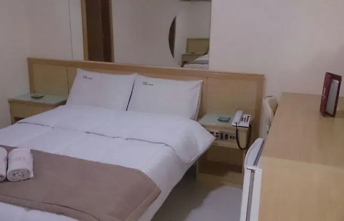 Hotel Romântico: Hotel Gomes Freire (Adults Only)