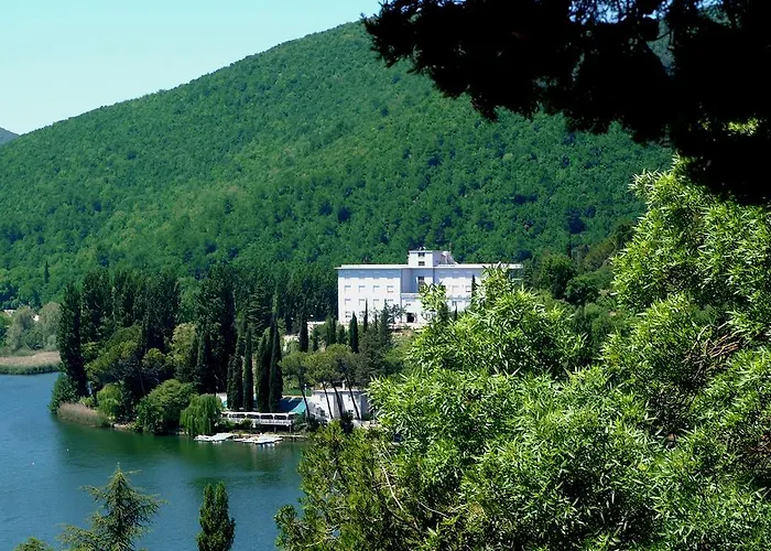  Del Lago Piediluco Active&SPA