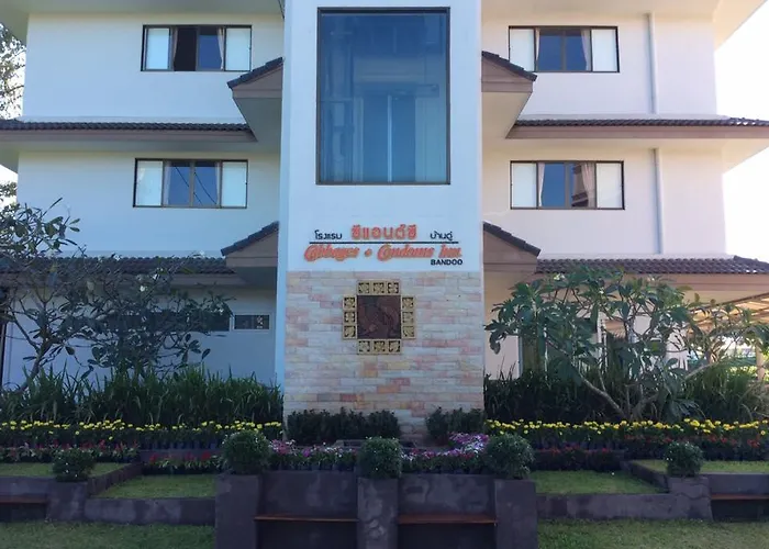 Cabbages & Condoms Inn