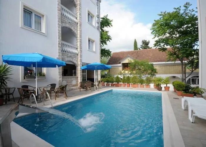 Appartamento : Apartment Ana