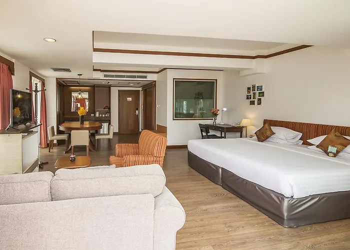 Silom City Hotel