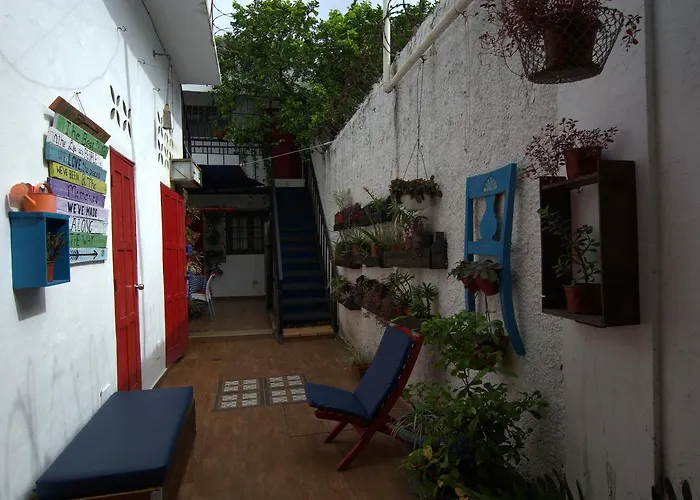 La Puerta Roja Guest House