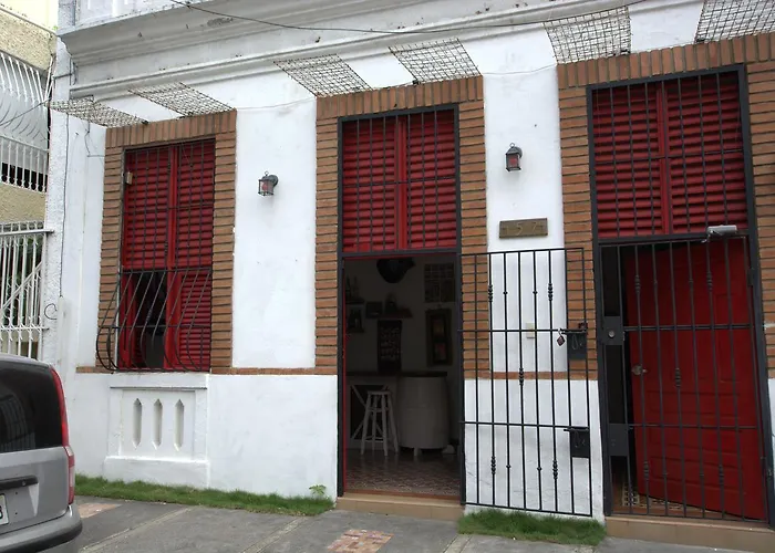 La Puerta Roja Guest House