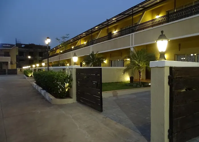 Resorts Guide Misty Meadows, Lonavala