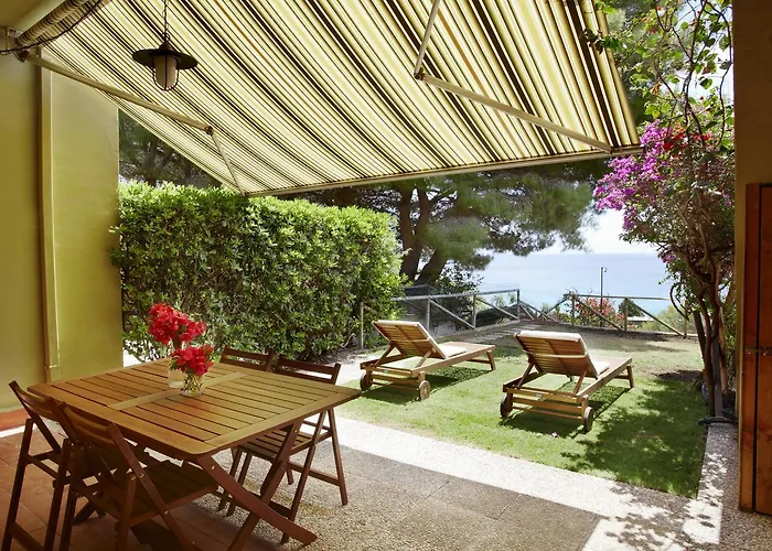  Pinus Village Sea Front