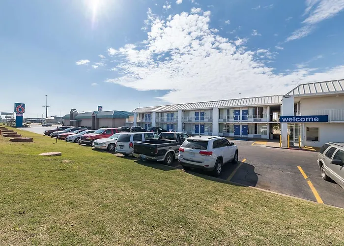 Motel 6 Bricktown