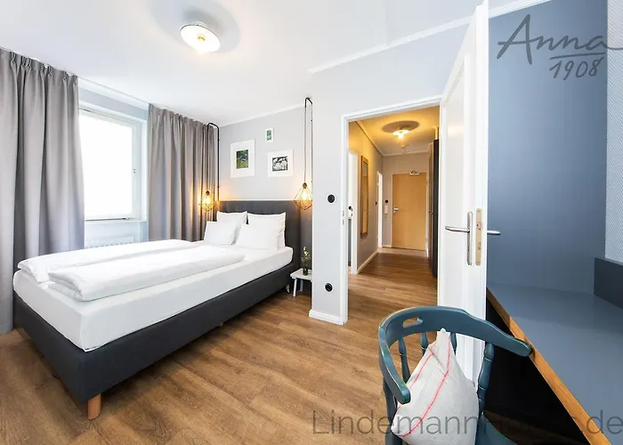 3-Sterne-Hotel: Anna 1908