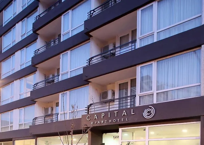 Hotel cerca del colegio: Hotel Capital San Pablo