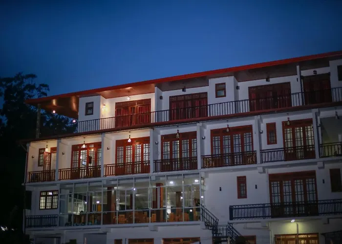 Hotel City Grand Ella