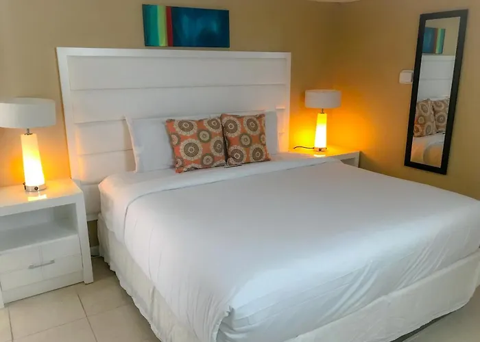 Haven - Fort Lauderdale Airport & Cruise Port