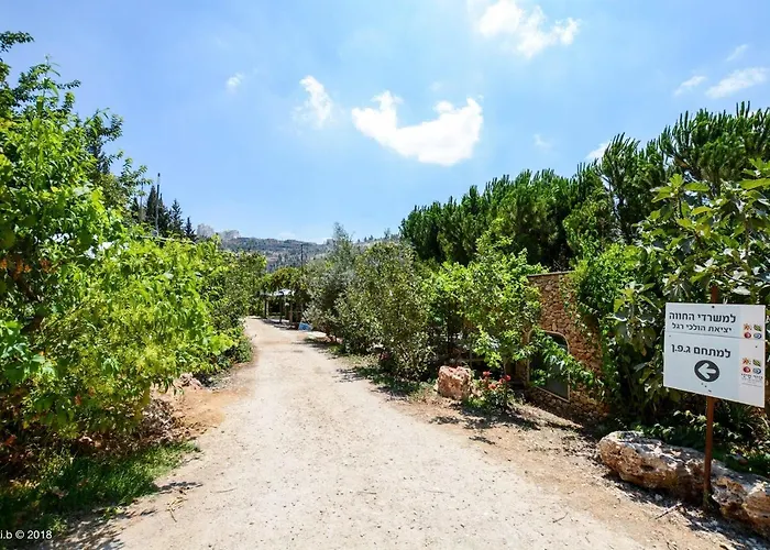 Tur Sinai Organic Farm Resort