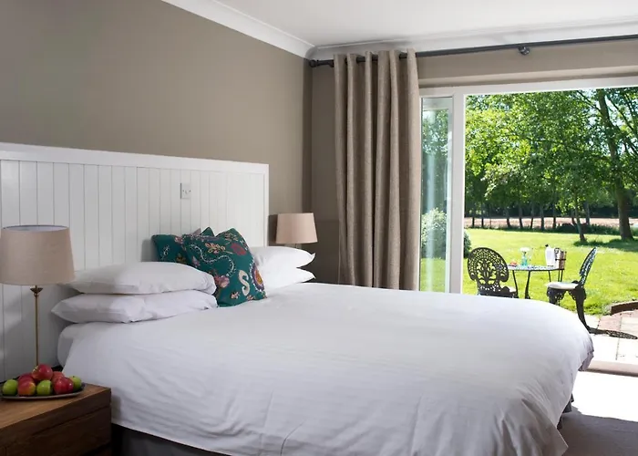 Romantic hotels Crouchers