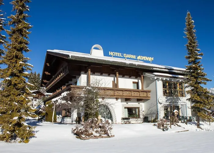 Familiehotel: Hotel Garni Almhof
