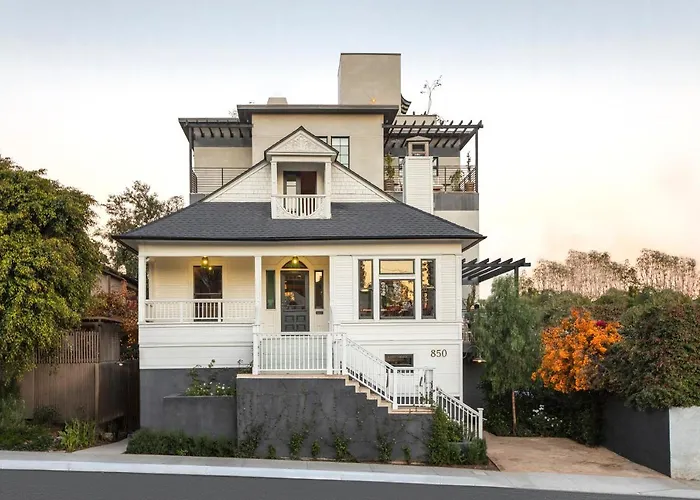 850 Svb, West Hollywood, A Member Of Design s