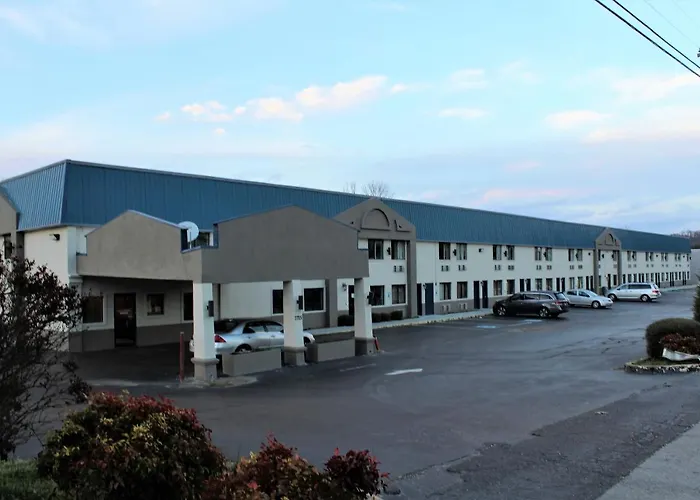 Airport Inn -
