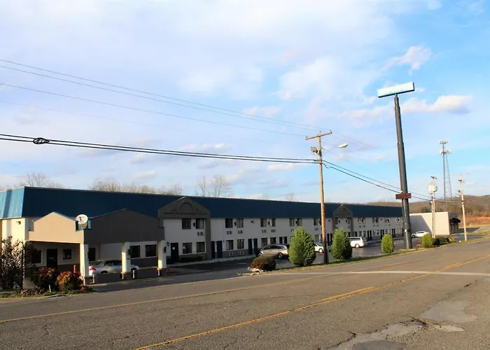 Airport Inn -