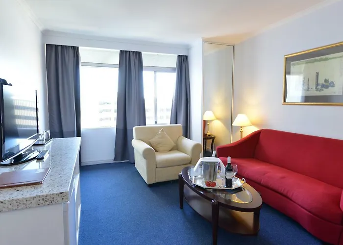 Resort: Seasons Of Perth