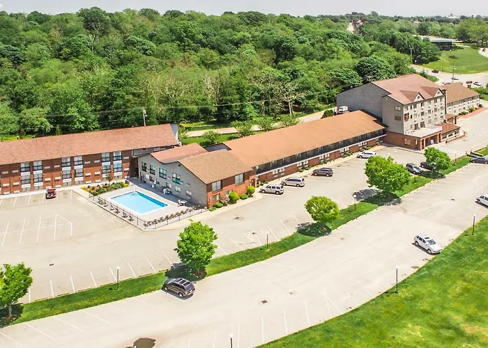 Cheap hotels Mainstay And Conference Center