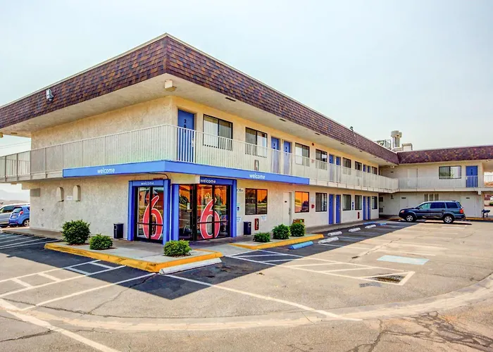 Hotels Close to Airport Motel 6 Saint George, Ut