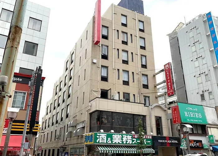 Resort: Tokyo Plaza Hotel