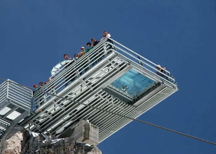 Ping Pong Hotel: Alpengasthof Fichtenheim