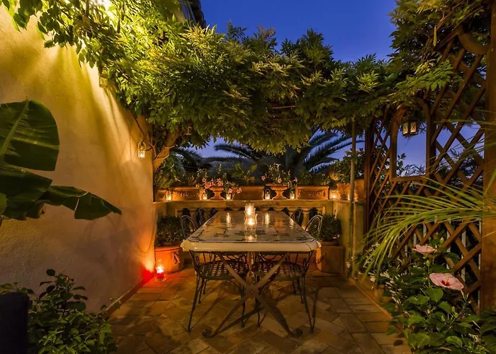 Episcopo Lipinsky Luxury Suites