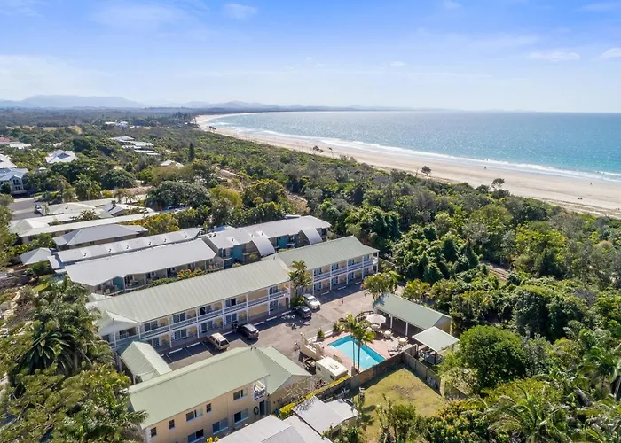 Beach Hotels Wollongbar