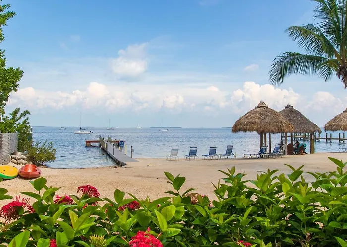 Cheap hotels Sunset Cove Beach Resort
