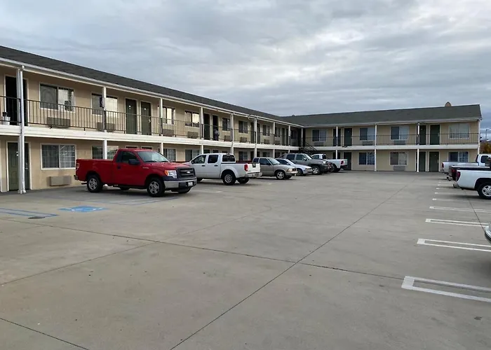 Motels Colonial