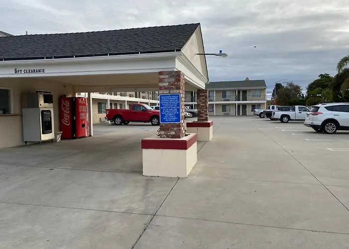 Motels Colonial
