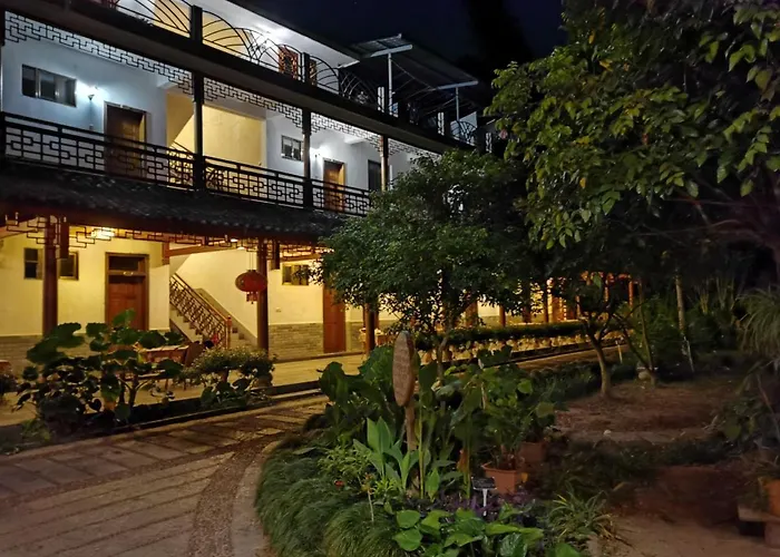 Hotel with view: Nirvana Organic Farm Inn
