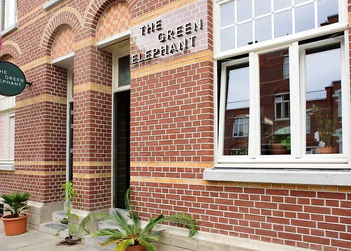 Herberg: The Green Elephant Hostel&Spa