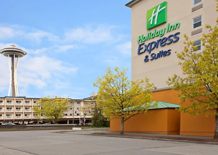 Cheap hotels Holiday Inn Express & Suites Seattle - City Center